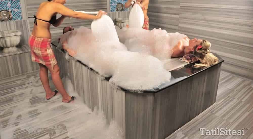 Golden Day Wings Hotel